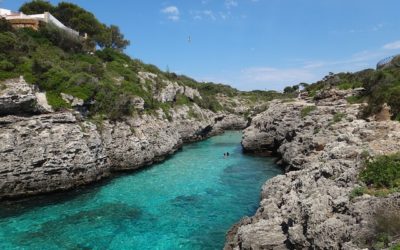 Itinerario di 7 giorni in barca a Minorca alla scoperta delle Isole Baleari 