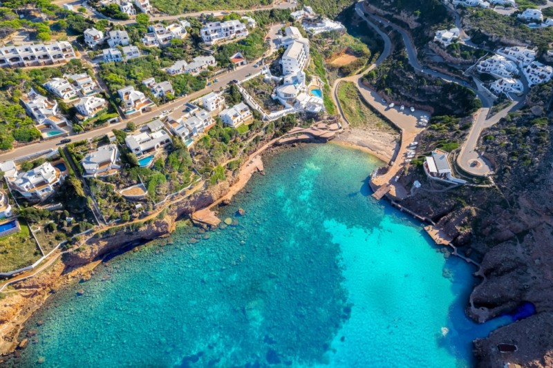 Spiagge e cale nascoste da raggiungere in barca a Minorca