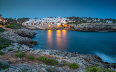 Il periodo migliore dell’anno per noleggiare una barca a Minorca: una guida stagione per stagione