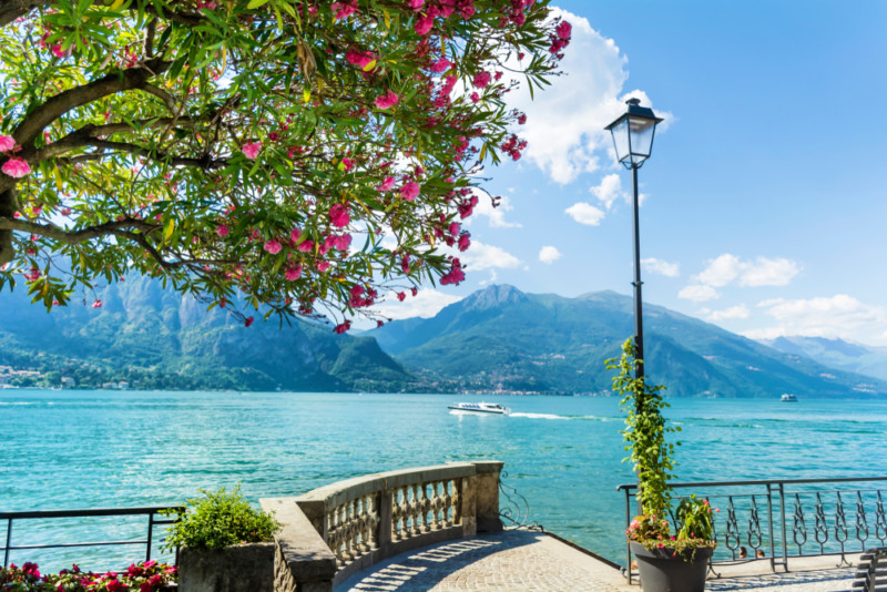Noleggiare una barca sul lago di Como per la prima volta: la guida completa per principianti